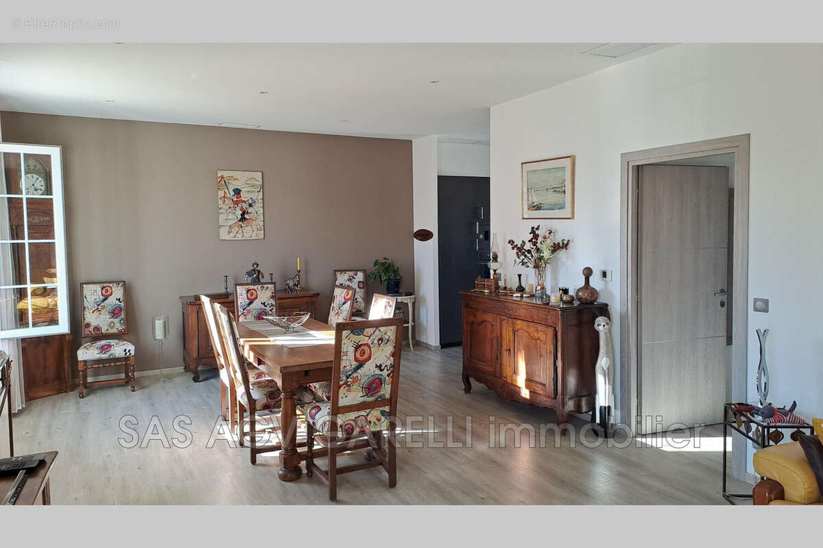 Appartement à TOULON