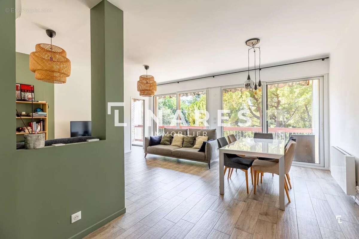 Appartement à MARSEILLE-12E