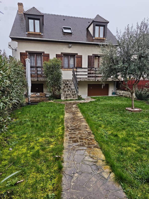Maison à DRANCY