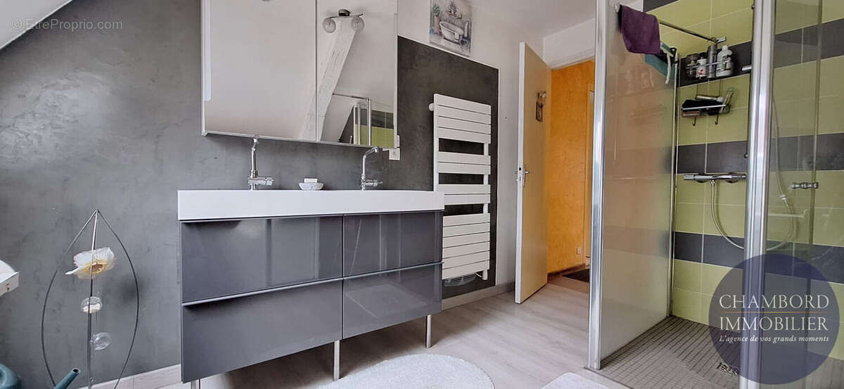 Maison à CHAMBON-SUR-CISSE