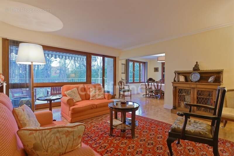 Appartement à MAISONS-LAFFITTE