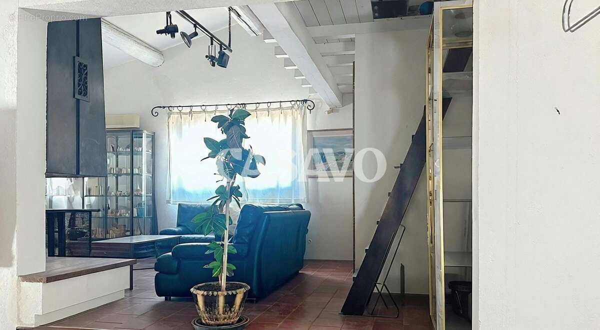Vente Maison 7 pièces de 171m² - 13200 Arles - photo 7