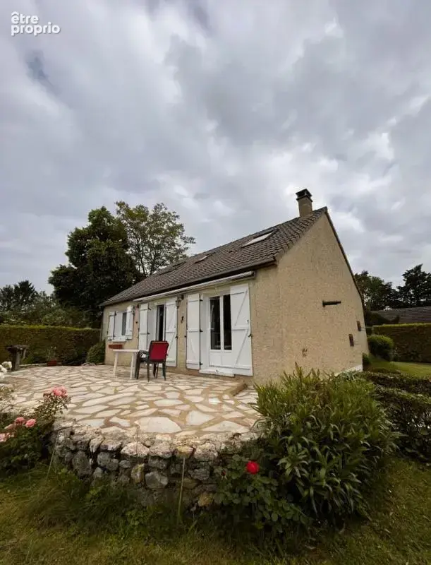 Maison à ETAMPES