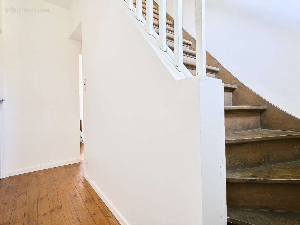 Maison à LA MADELEINE