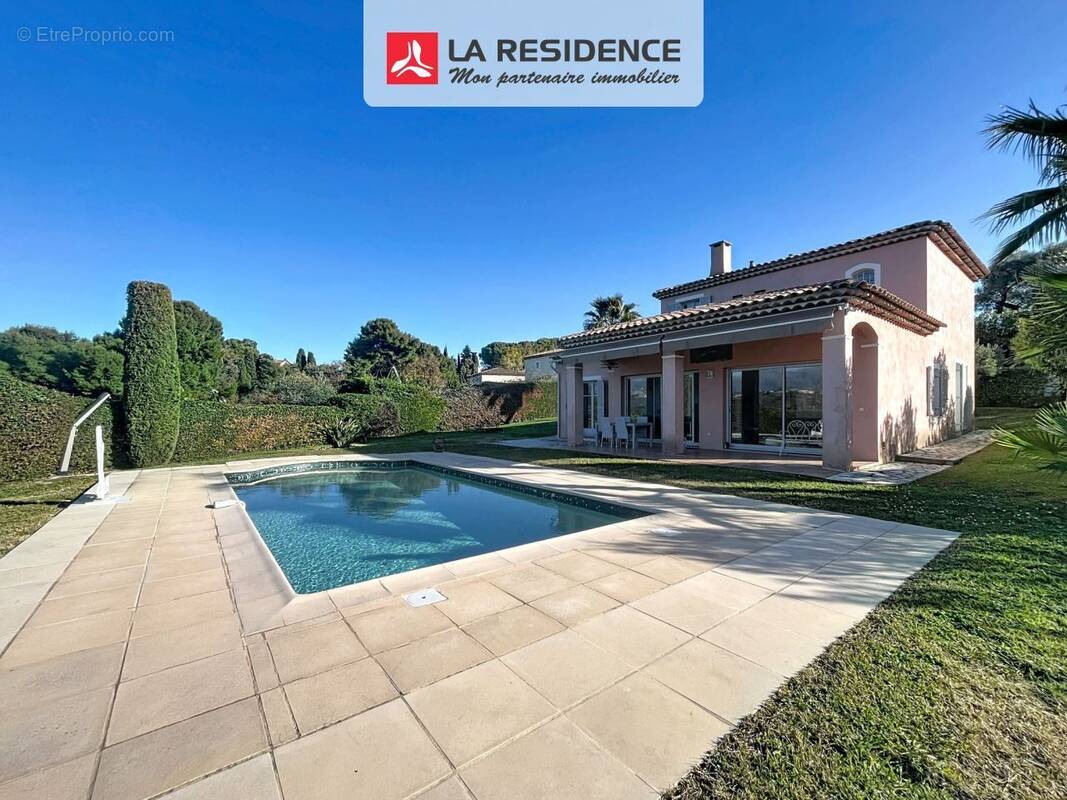 Maison à CAGNES-SUR-MER