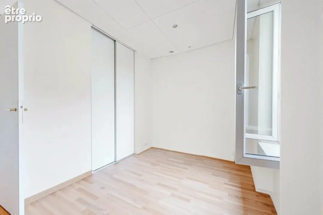 APPARTEMENT -Centre-ville - 2 Pièces - photo 5