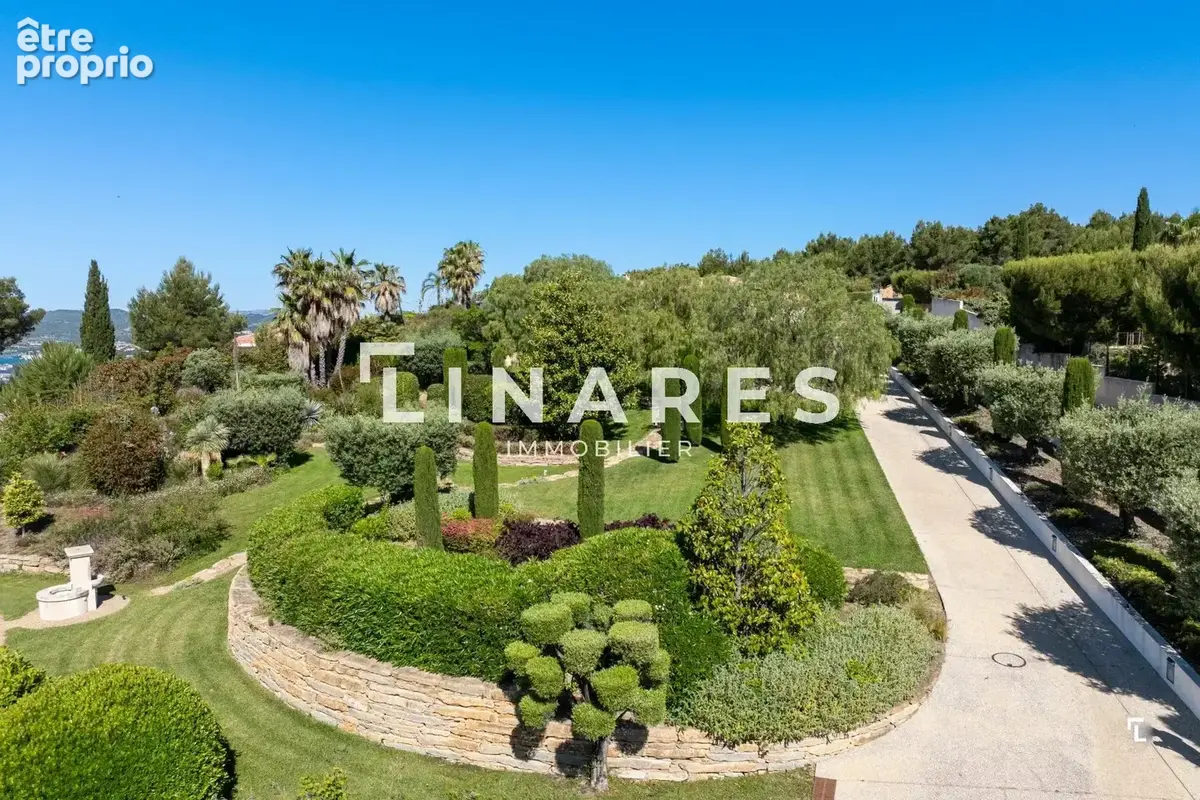 SUN AND SEA - Villa de 600m2 - Piscine - Parc 1 hectare  - 13600 LA CIOTAT - photo 3