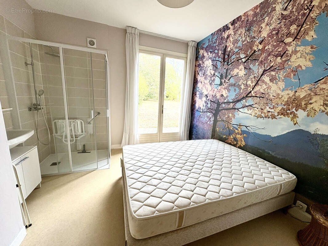 Maison à CHATEAUPONSAC