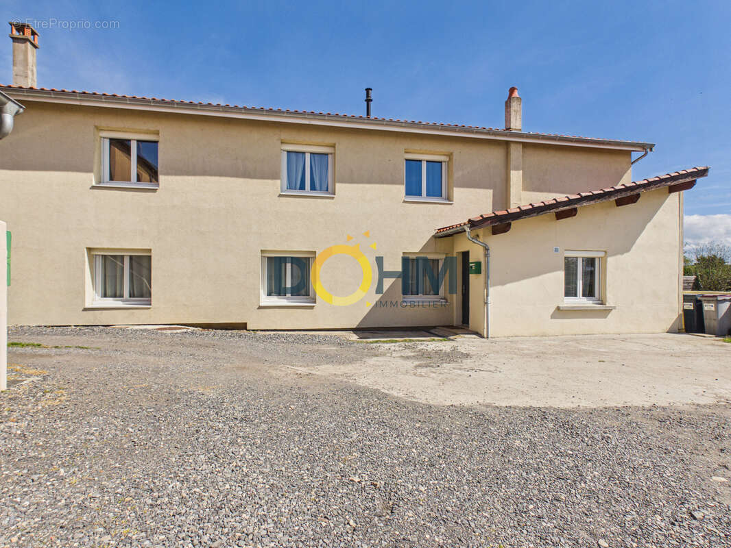 Maison à BOURNONCLE-SAINT-PIERRE