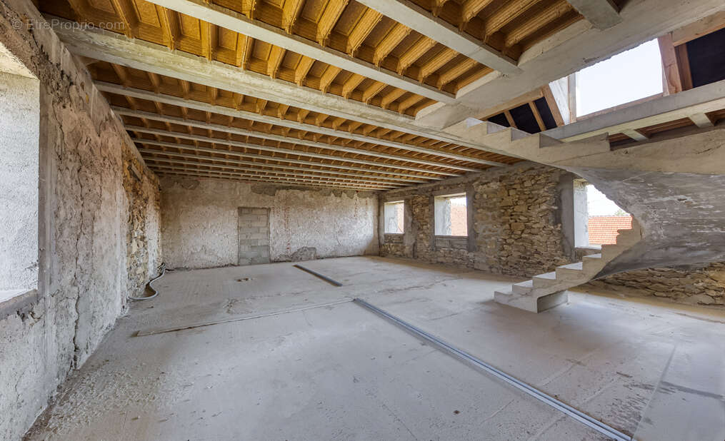 Maison à LA CHAPELLE-IGER