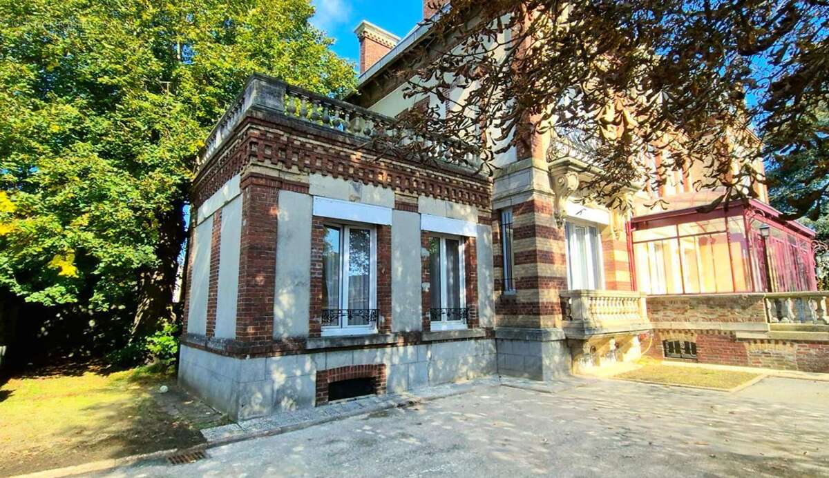 Maison à COMPIEGNE