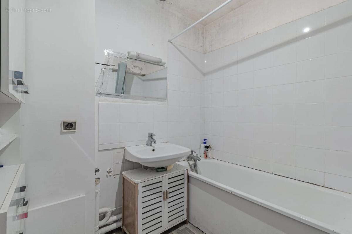 Appartement à DAMMARIE-LES-LYS