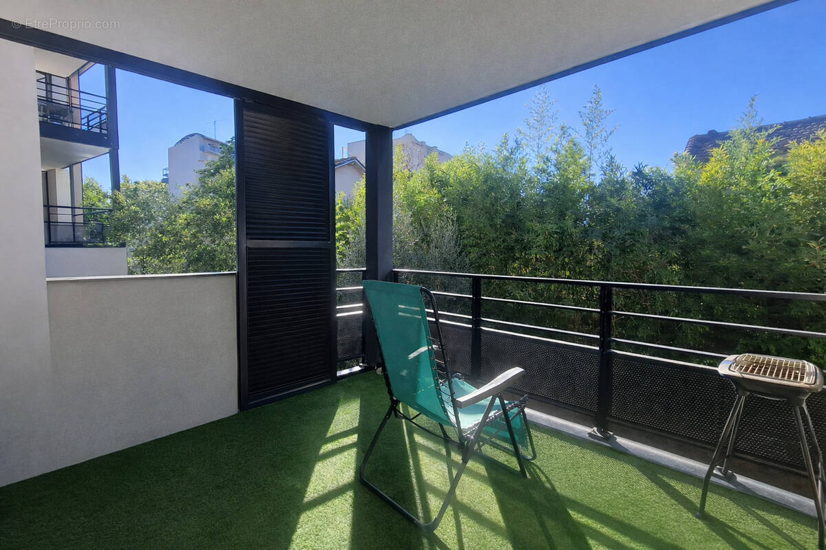 Appartement à LE CANNET