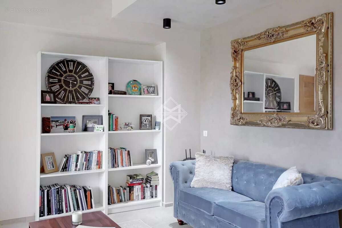 Maison à TOURRETTES