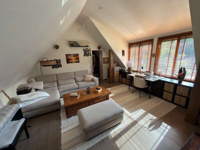 Maison à SAINT-HILARION