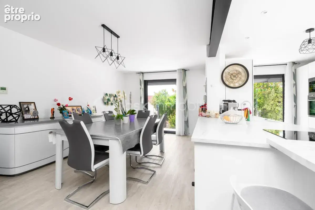 Maison T4 avec piscine et 2 appartements indépendants – Une opportunité rare à Balaruc-le-Vieux - photo 6