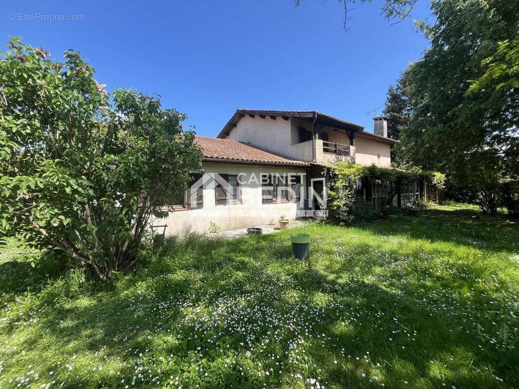 Maison à SAINT-GERMAIN-DU-PUCH