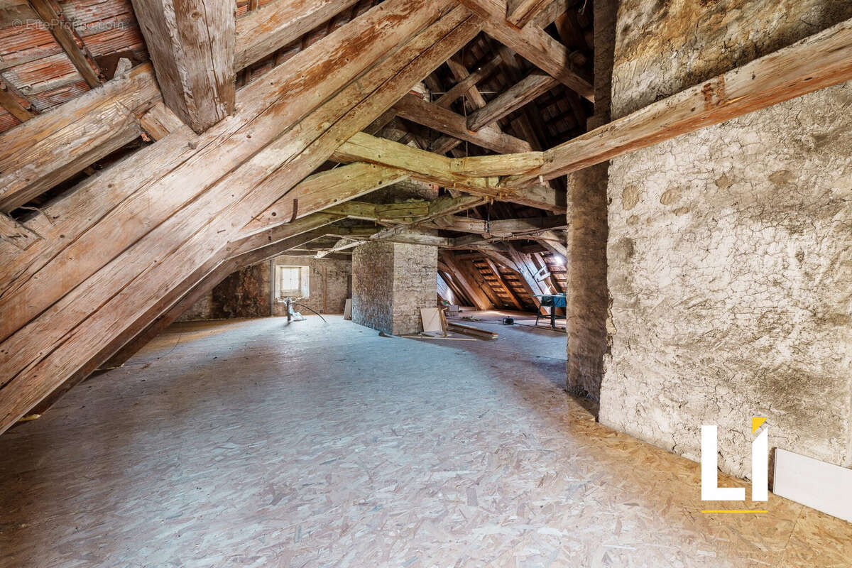 Appartement à MAICHE