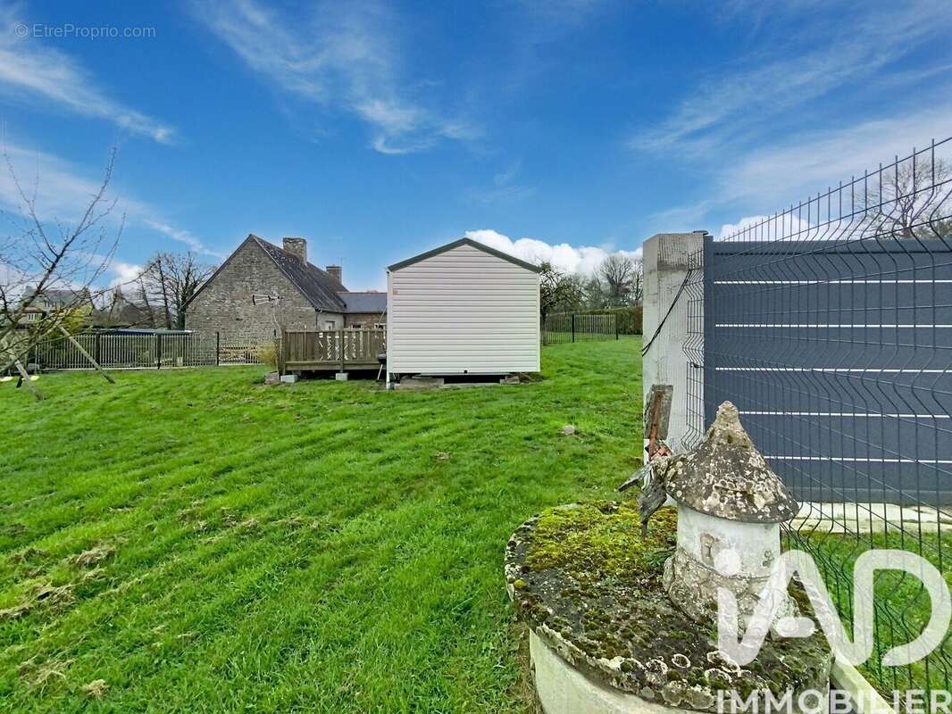 Photo 4 - Terrain à ROZ-SUR-COUESNON