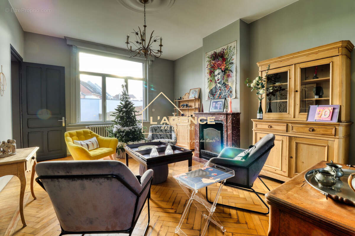 Maison à HAZEBROUCK