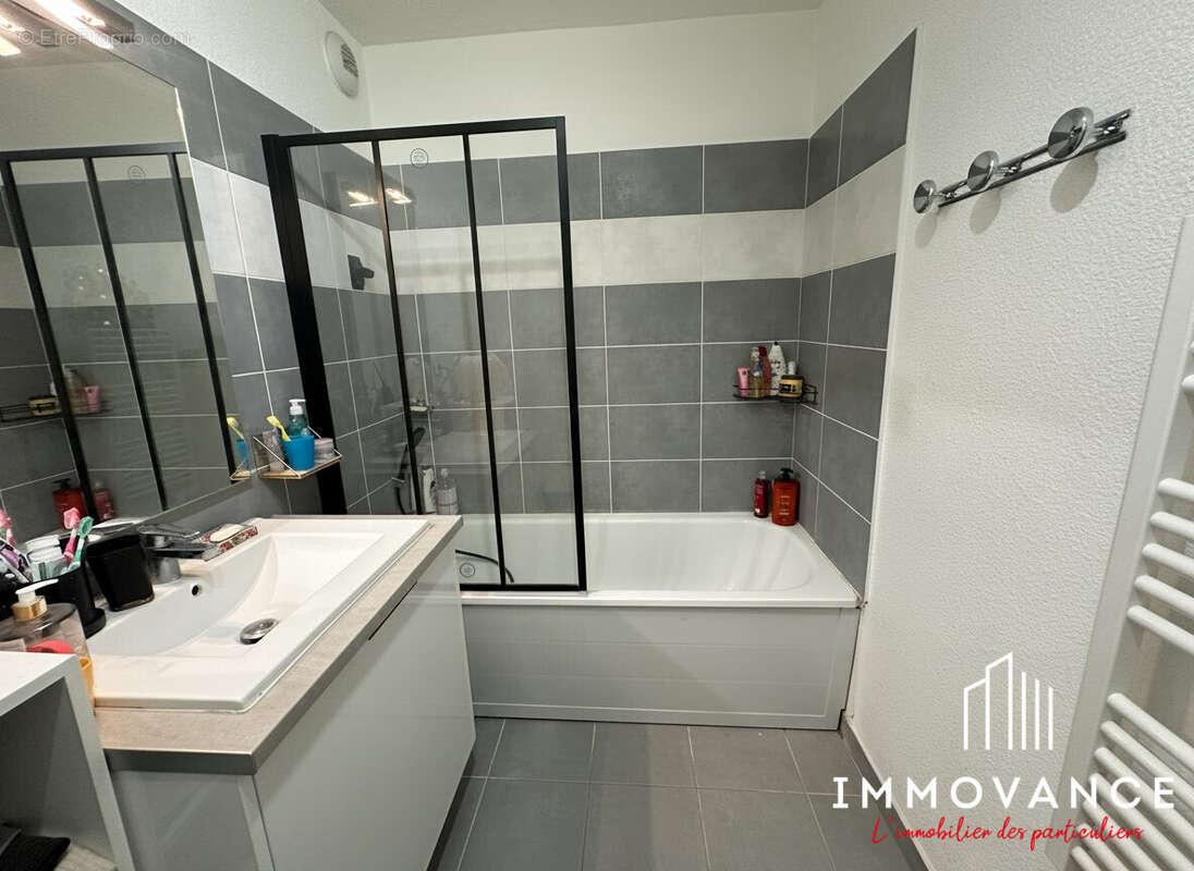 Appartement à CASTELNAU-LE-LEZ