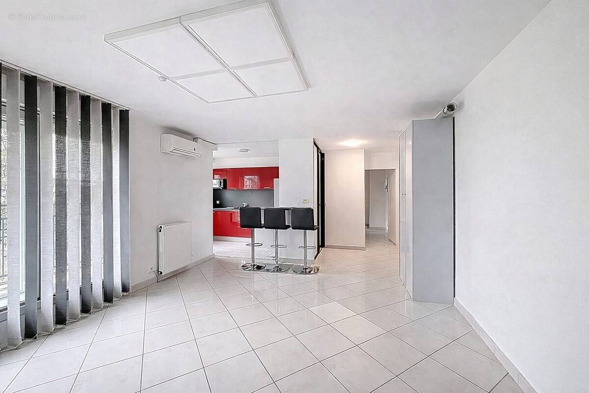 Appartement à MAISONS-ALFORT