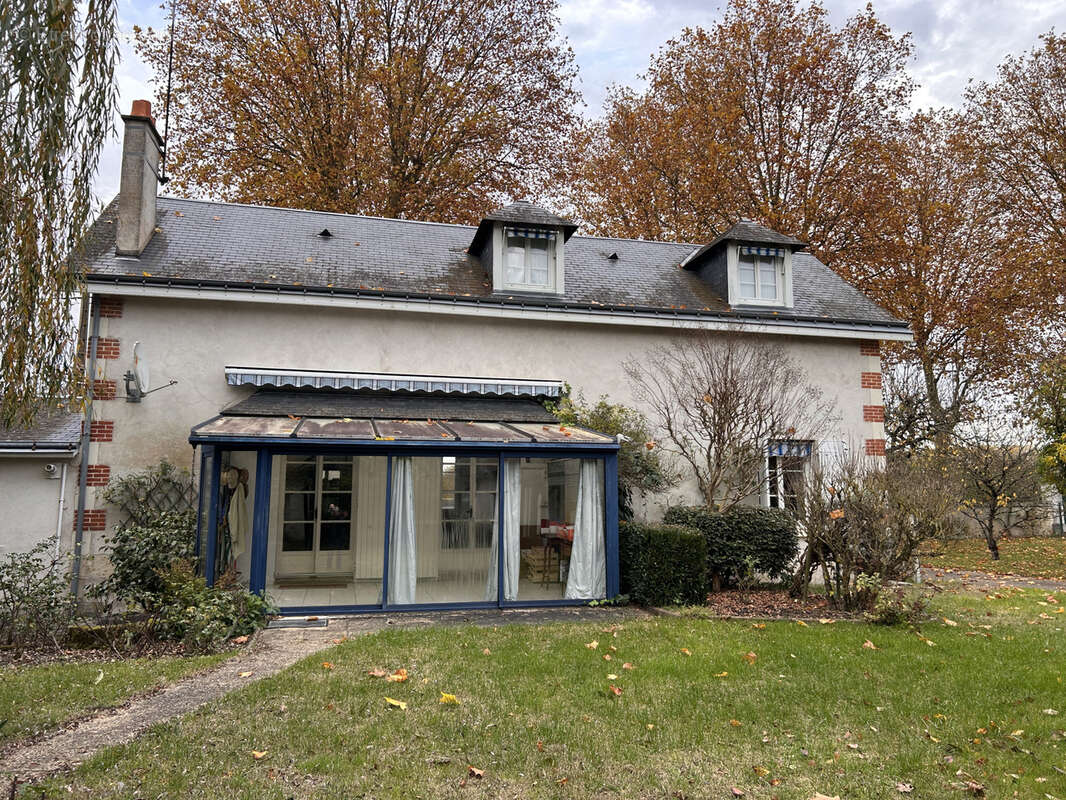 Maison à LOCHES