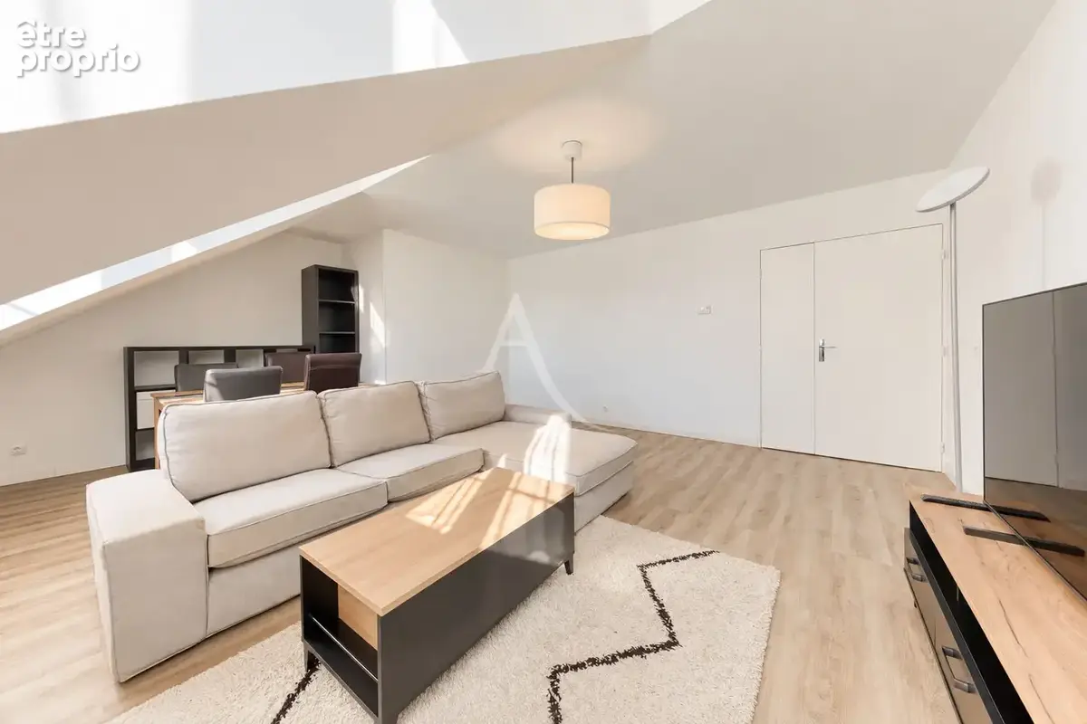 Appartement à BUSSY-SAINT-GEORGES