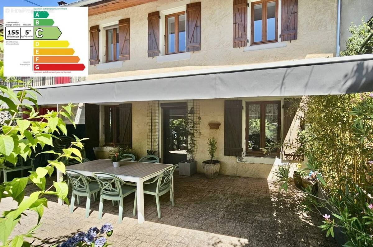 Maison à CHINDRIEUX