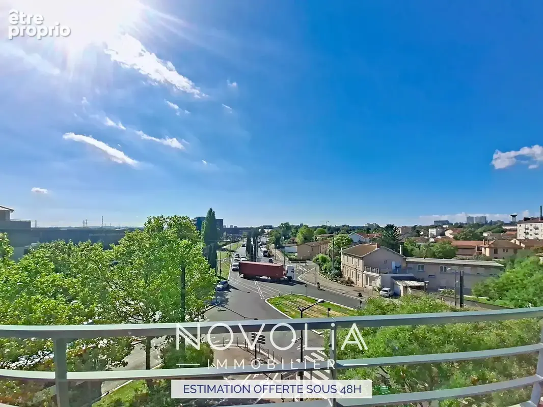 T3 en dernier étage avec balcon et vue dégagée + box fermé - photo 11