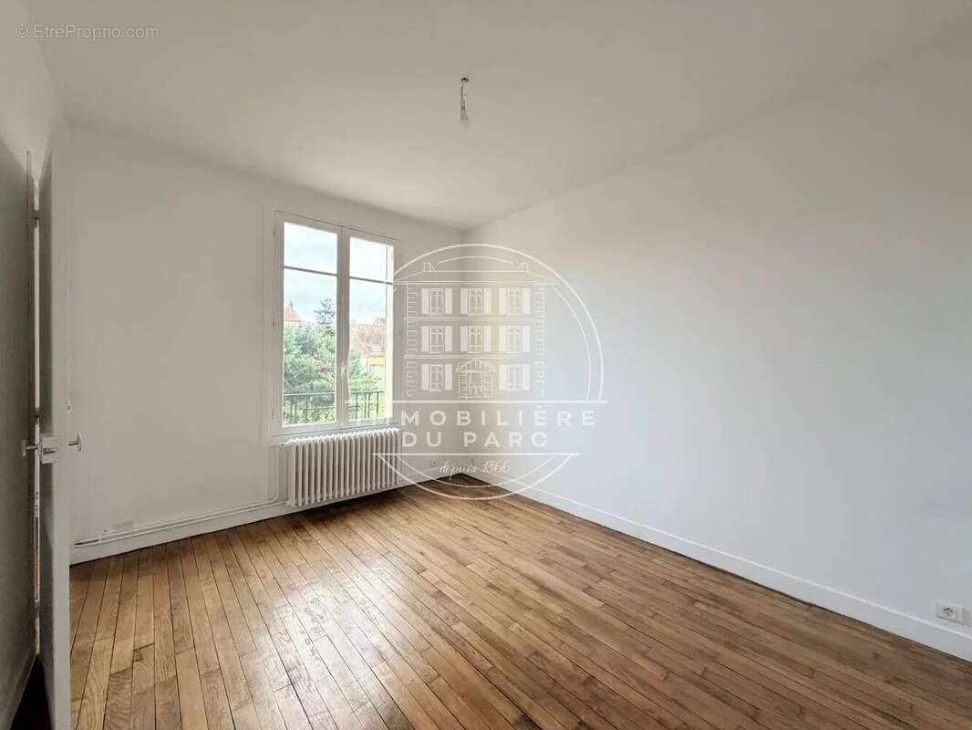 Appartement à LE VESINET