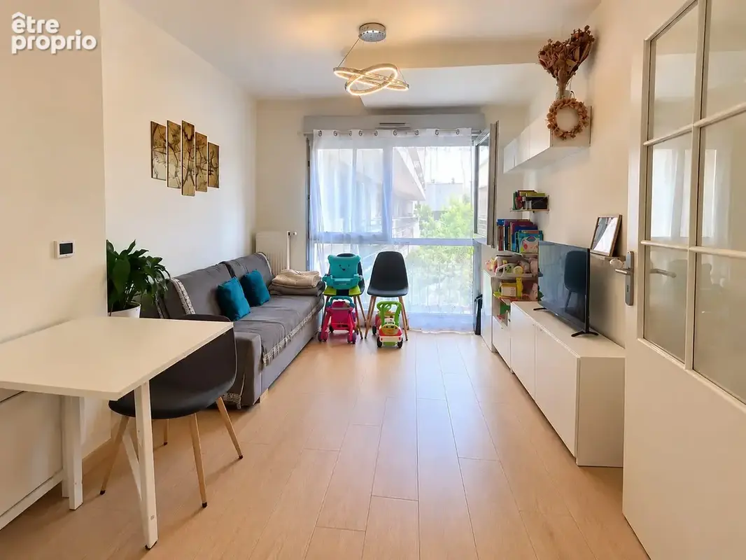 Appartement 2 pièces 37 m² à vendre à Lognes (77185) - photo 2