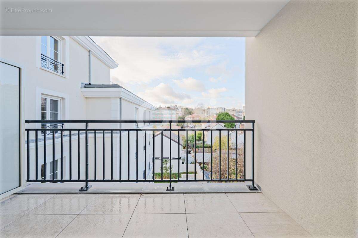 Appartement à FONTENAY-AUX-ROSES