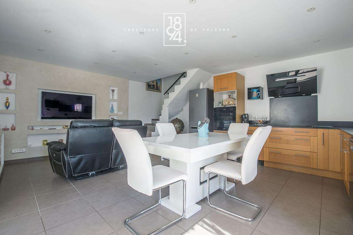 Appartement à PLAN-DE-CUQUES