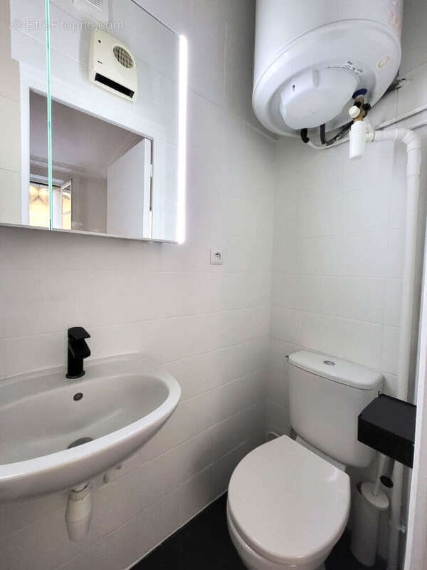 Appartement à PARIS-20E