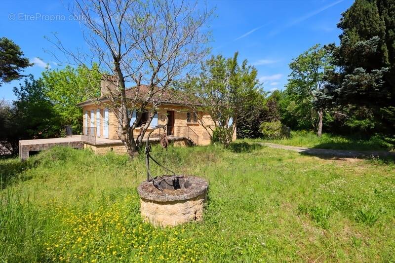 Maison à SIORAC-EN-PERIGORD