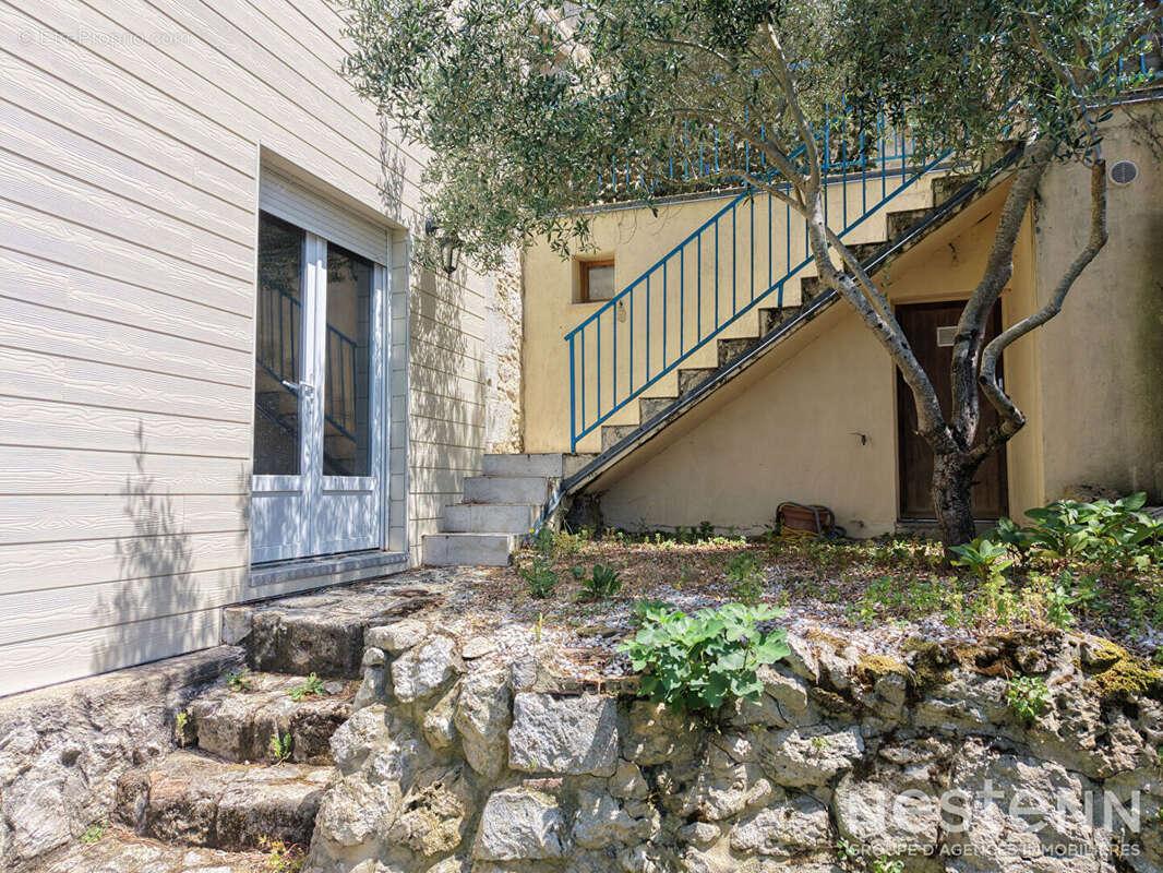 A Vendre Maison de ville en pierre de 136 m² avec jardin au coeur de Gondrin - photo 19