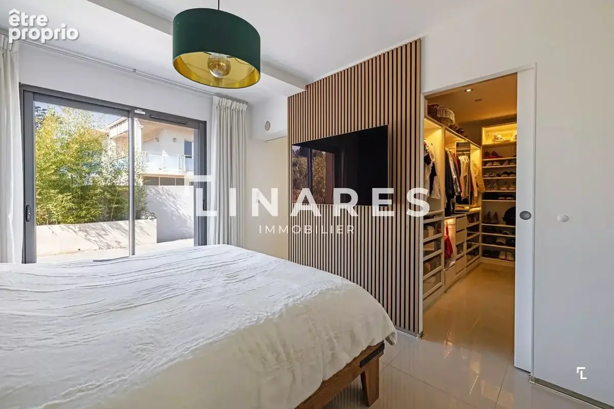 CALIFORNIA FAMILY - Villa T5 de 164m²  - Terrain de 820m² - Jardin/Piscine - Terrasse - Double garage - Atelier - 13190 Allauch - photo 10