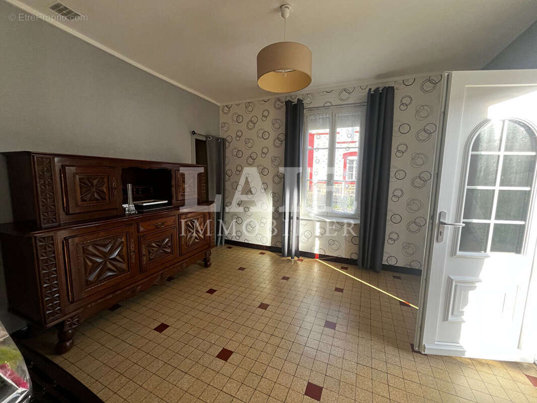 Maison à LA FERRIERE-AUX-ETANGS