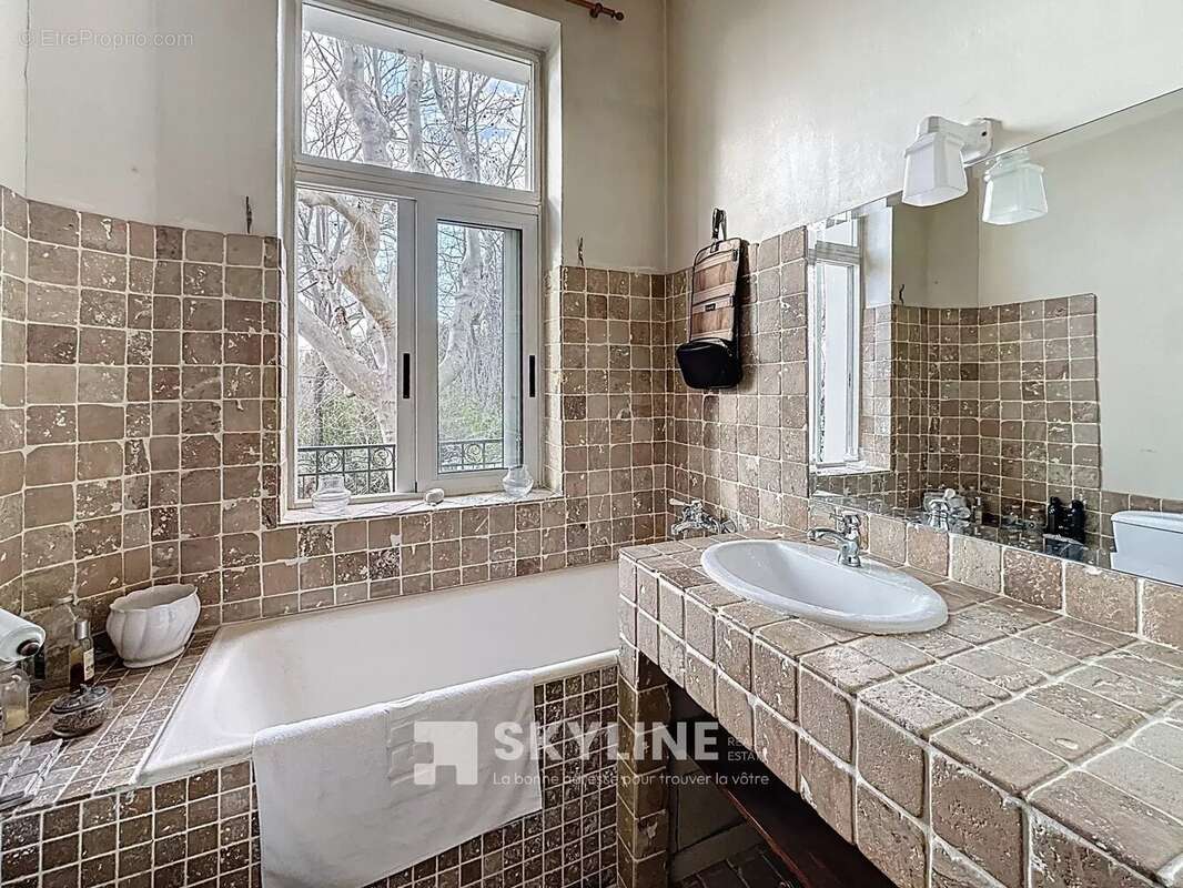 Maison à MARSEILLE-10E