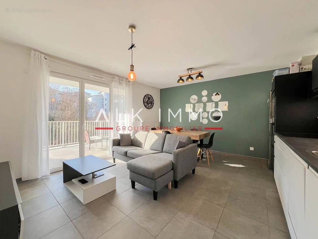 Appartement à QUINTAL