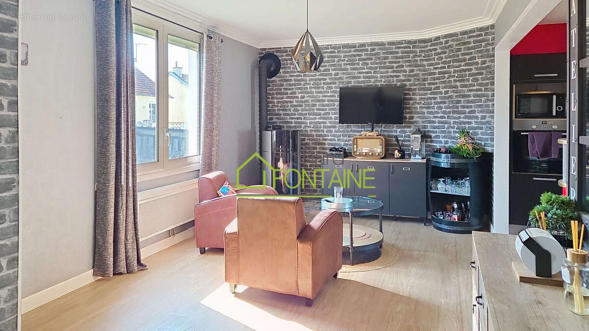 Maison à CHARTRES-DE-BRETAGNE