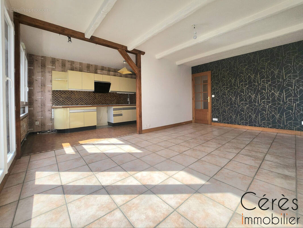 Appartement à NOISY-LE-SEC