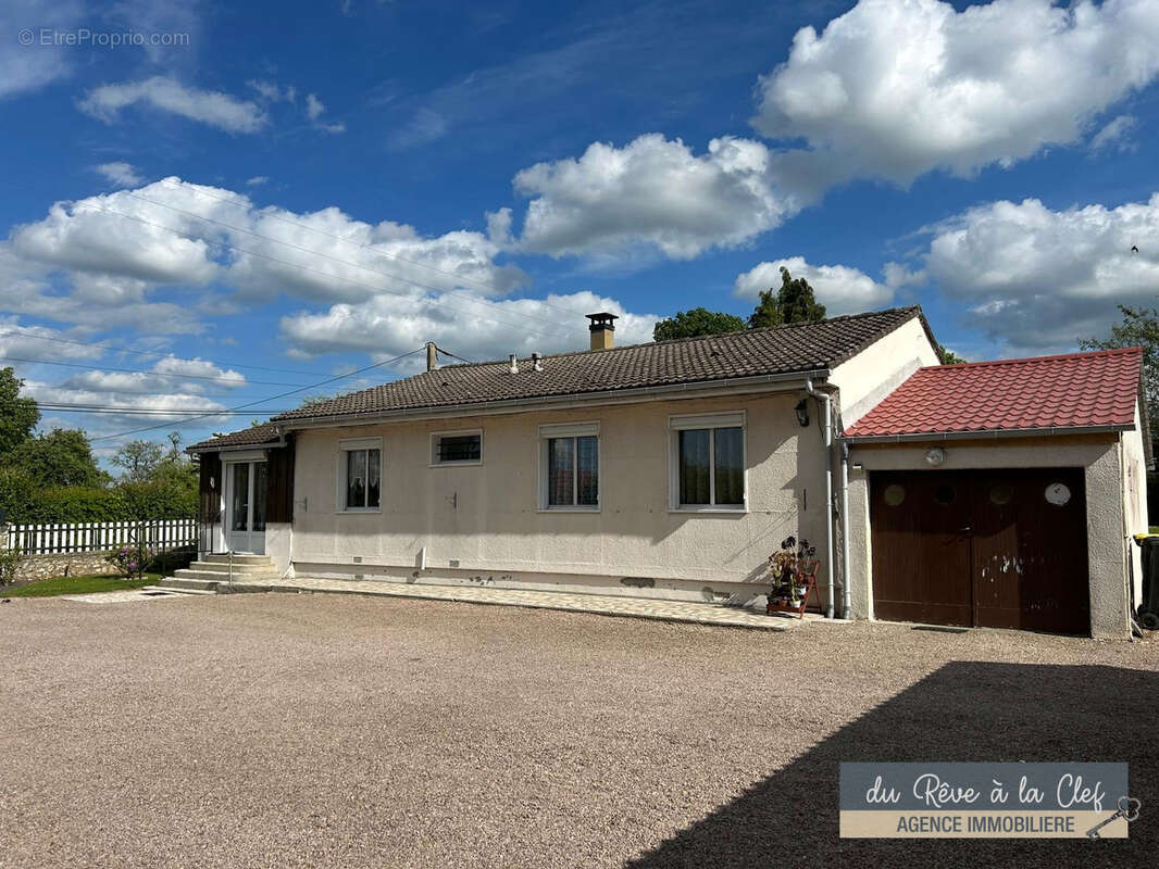 Maison à BRIONNE