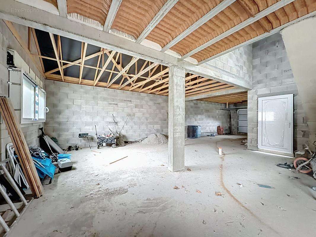 Maison à LOIRE-SUR-RHONE