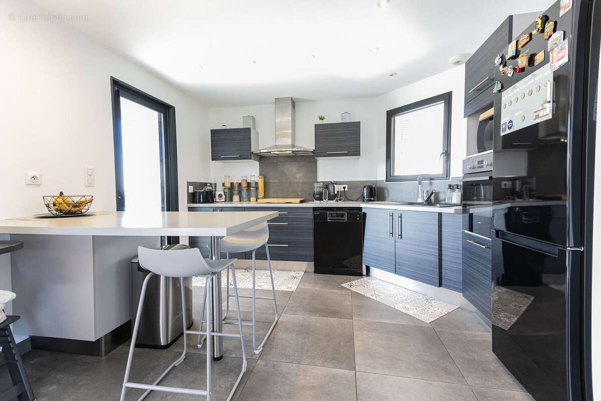 Photo 3 - Appartement à SAUVAGNON