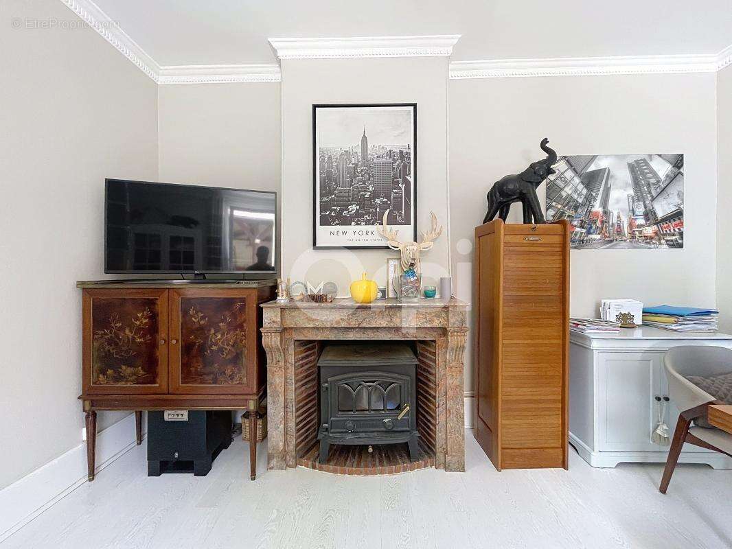 Maison à MONCHY-SAINT-ELOI