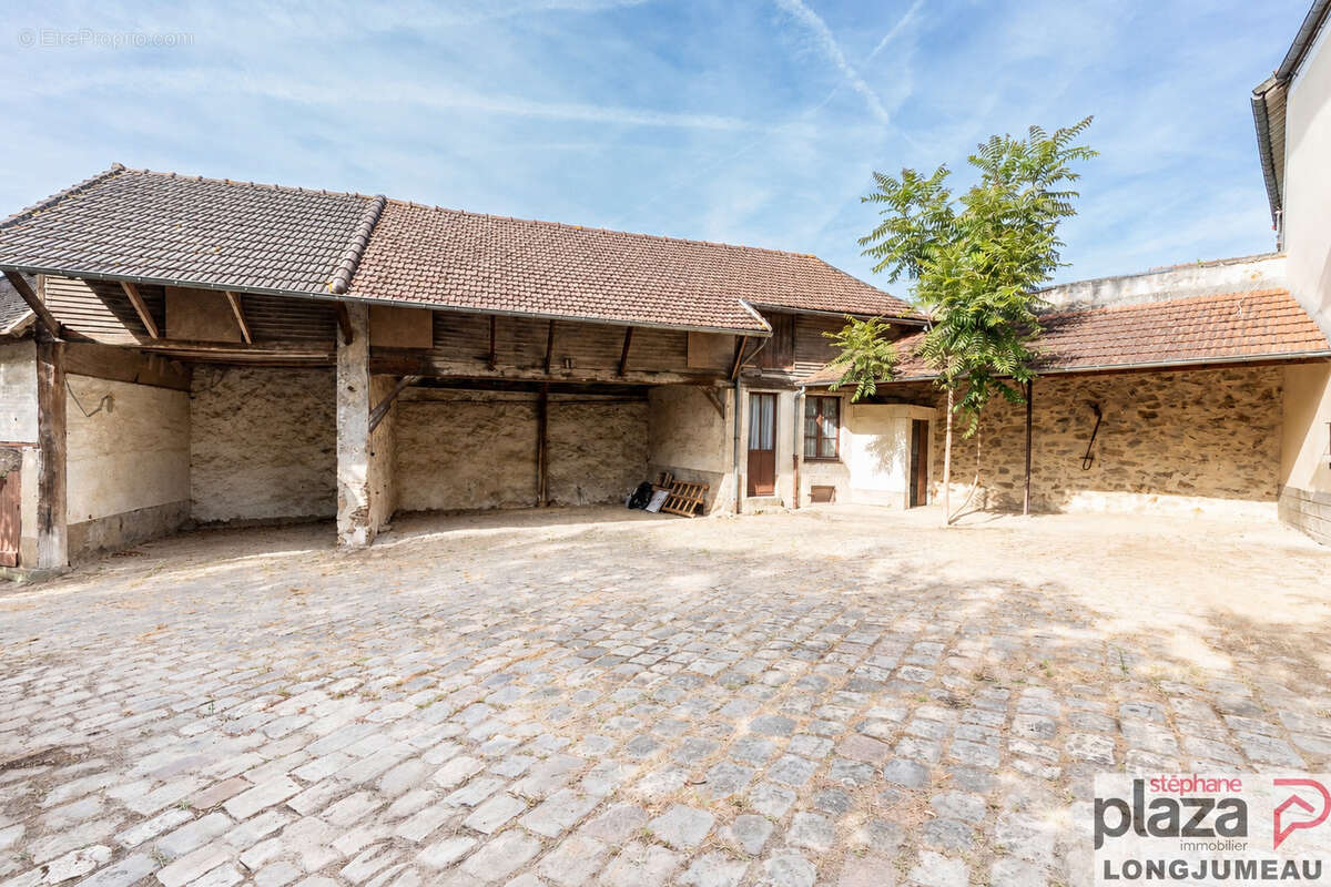 Immeuble Marcoussis 7 pièces - photo 18