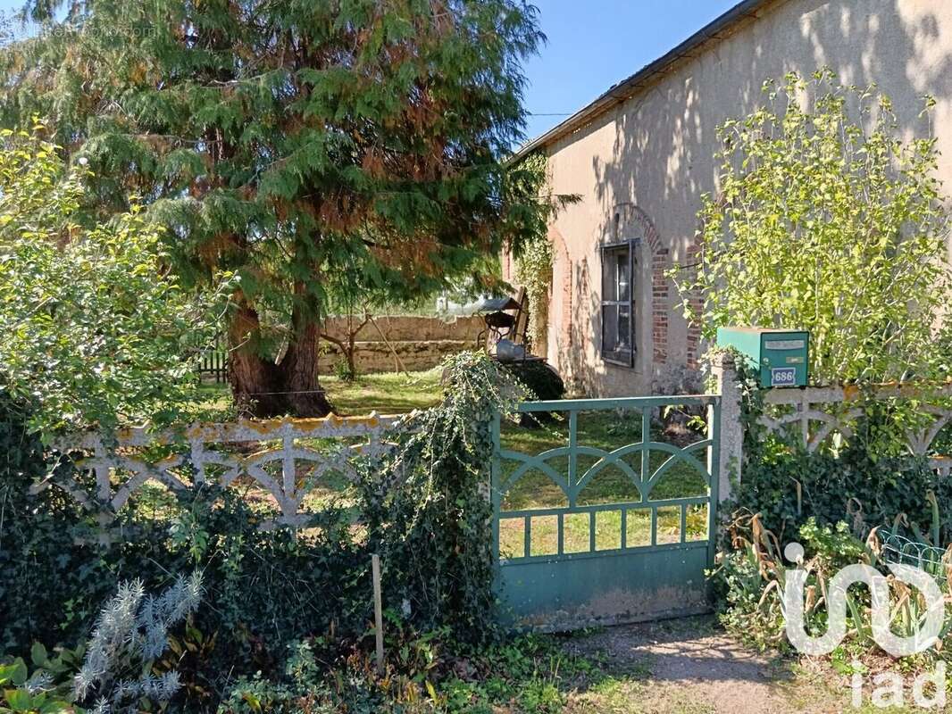 Photo 7 - Maison à SAINT-LEGER-SUR-VOUZANCE