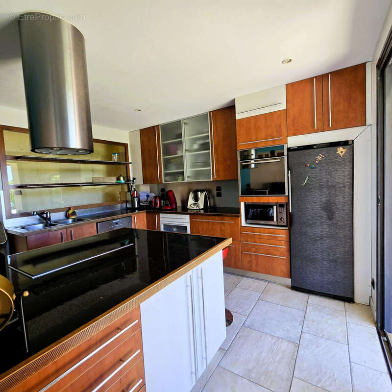 Maison à CHATILLON-SUR-CHALARONNE